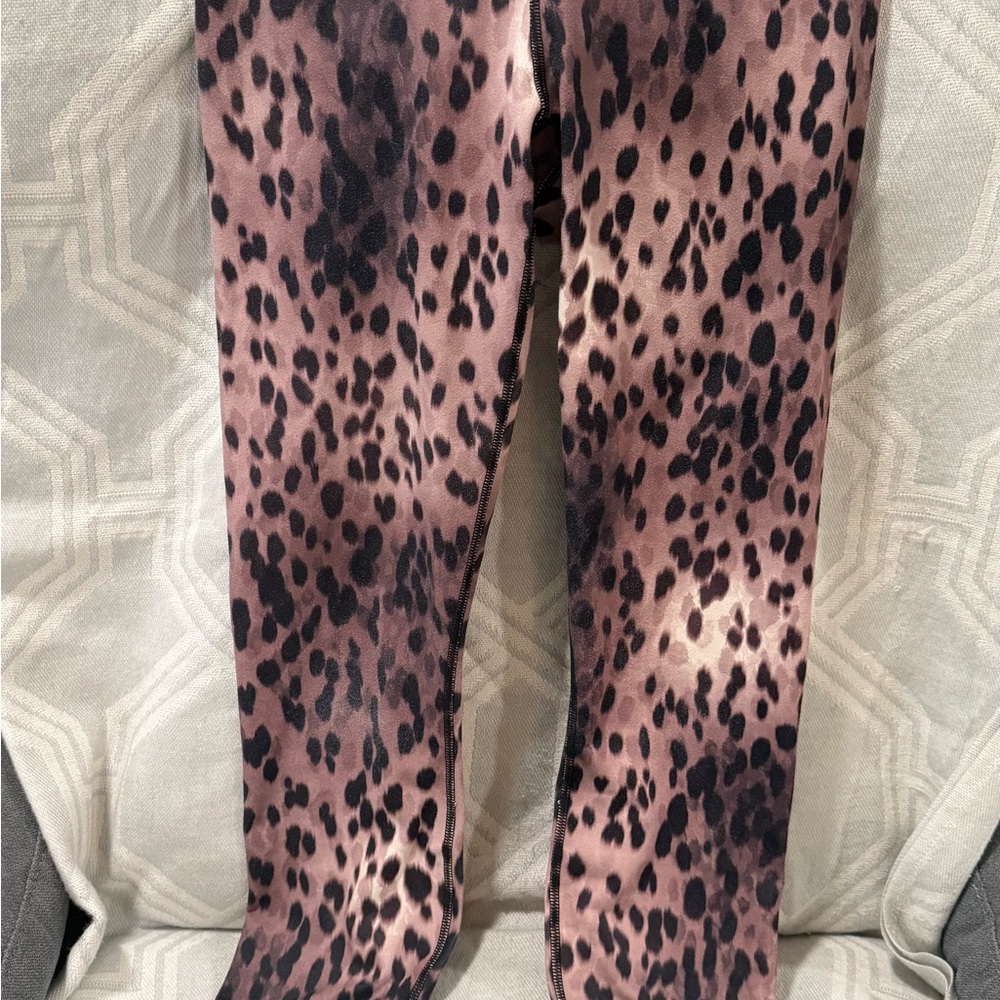 Fabletics Leopard Print Leggings | Black & Brown